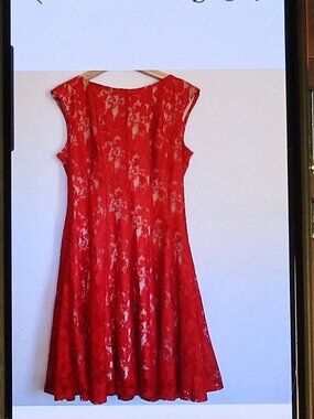 Beautiful RED LACE Lined Sleeveless JULIAN TAYLOR Midi Party Dress Size 10